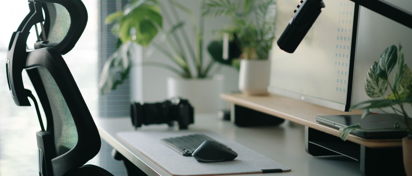Cinq réflexes pour préserver son dos et ses poignets au bureau